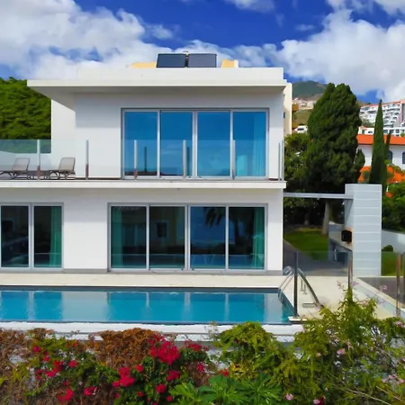 Madeira By Lovelystay Caniço