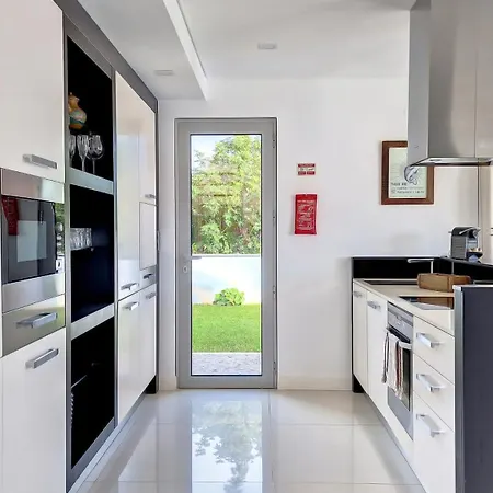 Madeira By Lovelystay *