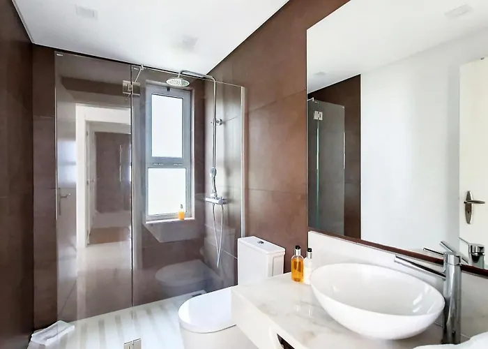 Villa Madeira By Lovelystay Caniço